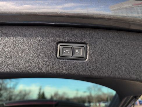 New 2026 Audi Q7 2.0T Premium image 32