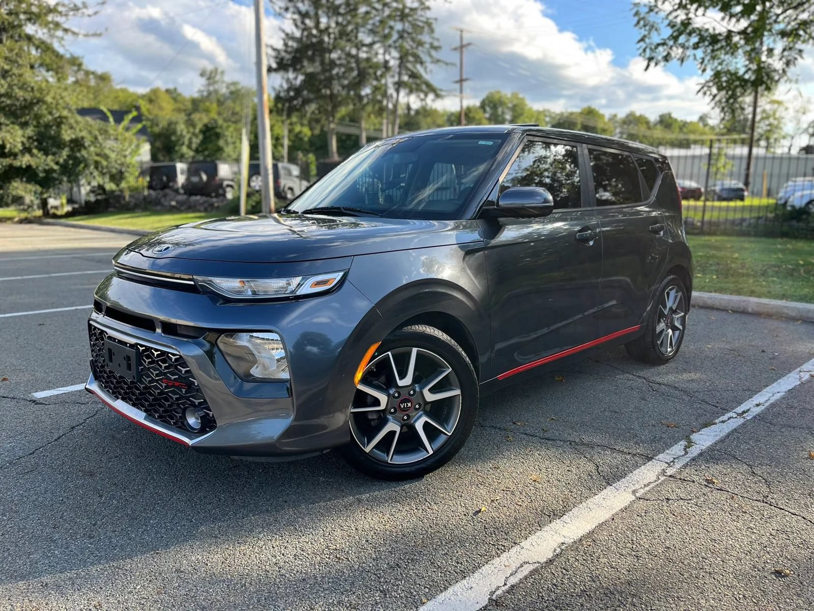 Used 2020 Kia Soul GT-Line w/ GT 2.0L Power Sunroof Package FWD image 3