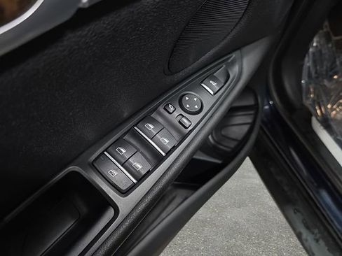 Used 2018 BMW X5 xDrive40e image 28