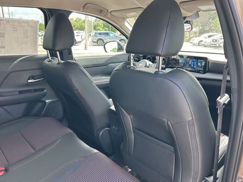 New 2026 Nissan Kicks SR w/ Illumination Package image 40