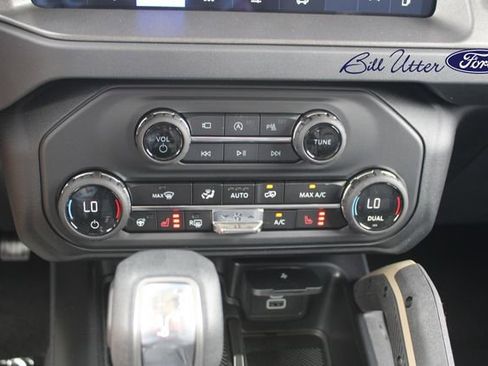 New 2026 Ford Bronco Badlands image 14