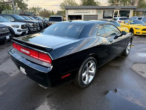 Used 2012 Dodge Challenger R/T Plus RWD image 9