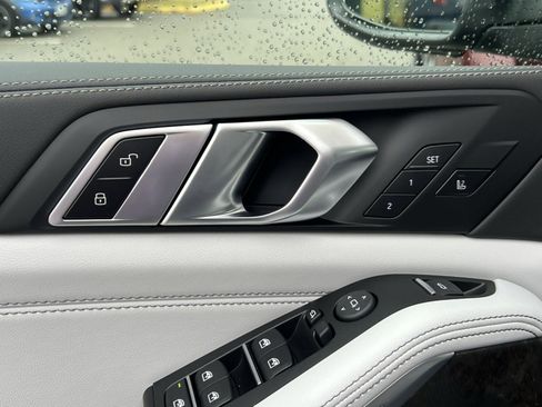 New 2026 BMW X5 xDrive40i w/ Climate Comfort Package image 29