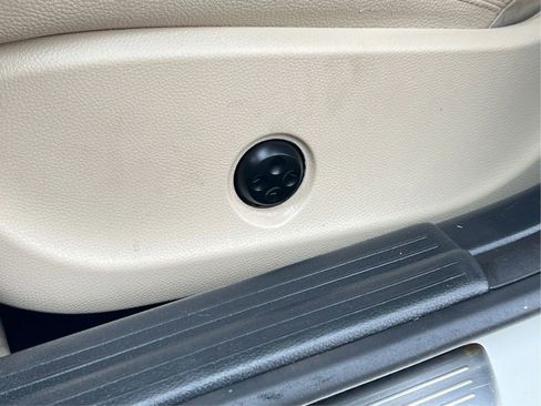 Used 2018 Mercedes-Benz CLA 250 4MATIC image 22