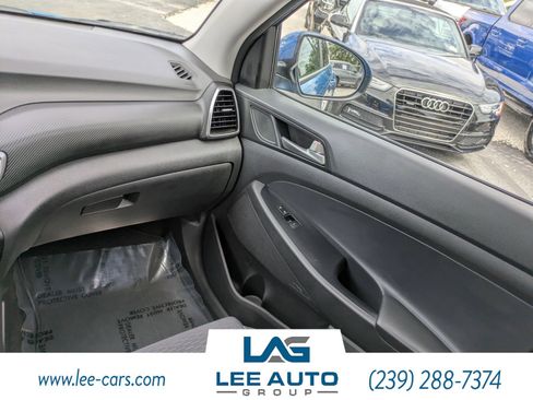 Used 2019 Hyundai Tucson Sport FWD image 15