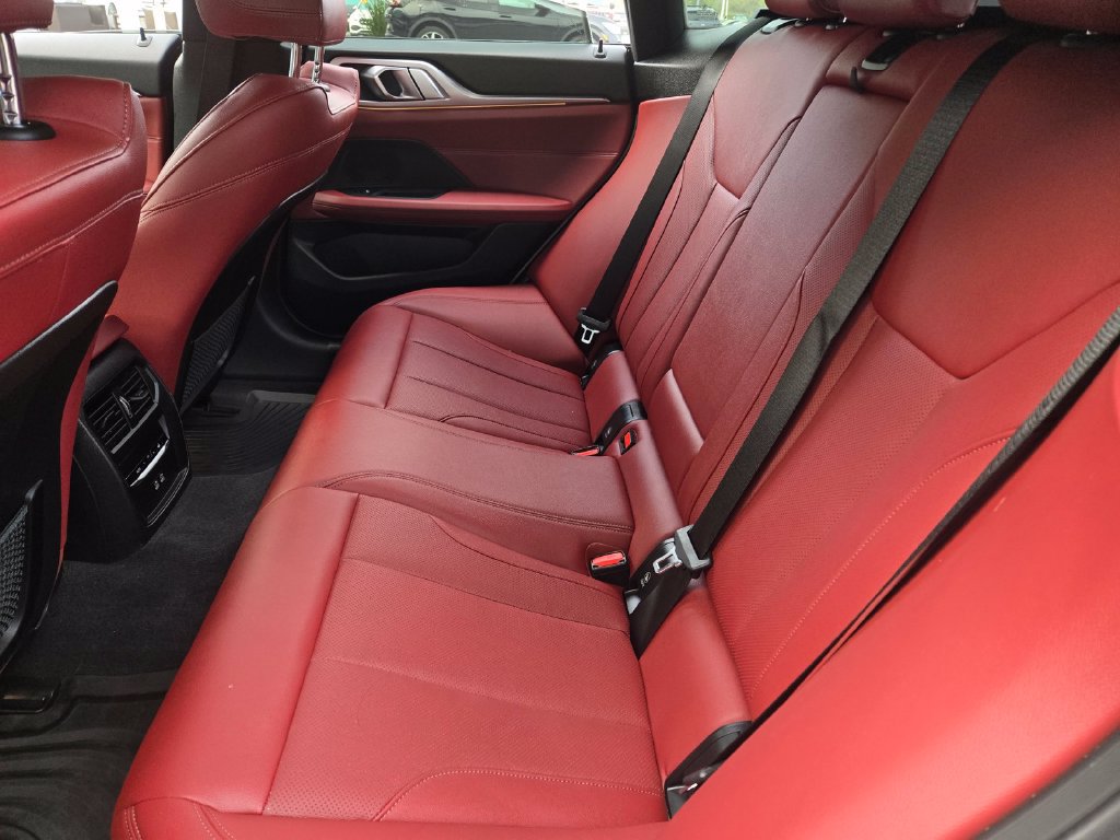 Used 2024 BMW i4 eDrive40 w/ M Sport Package RWD image 16