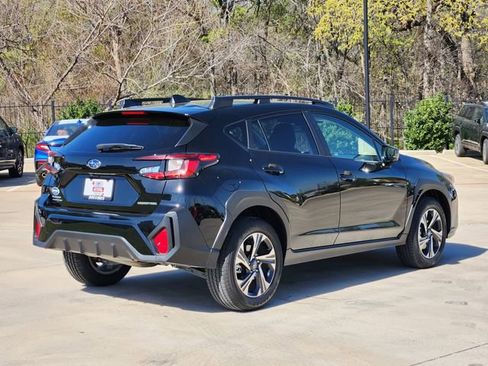 Used 2024 Subaru Crosstrek 2.0i Premium image 7