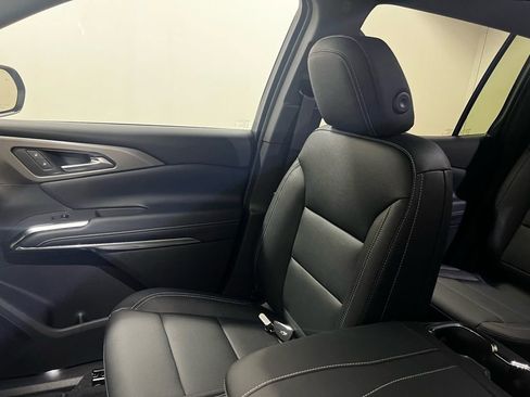 New 2026 Chevrolet Traverse LT w/ Midnight/Sport Edition image 21