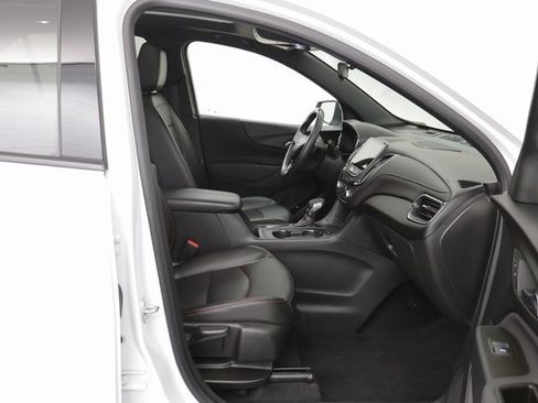 Used 2022 Chevrolet Equinox RS w/ RS Leather Package image 20