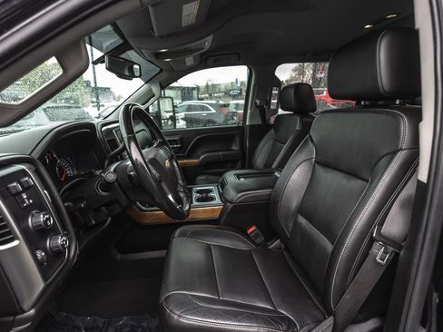 Used 2019 Chevrolet Silverado 2500 LTZ w/ Duramax Plus Package AWD/4WD image 22