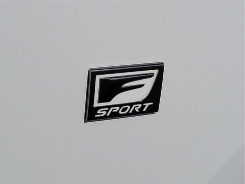 Used 2022 Lexus IS 350 F Sport AWD/4WD image 28