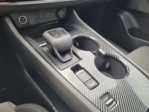 Used 2021 Nissan Rogue S image 30