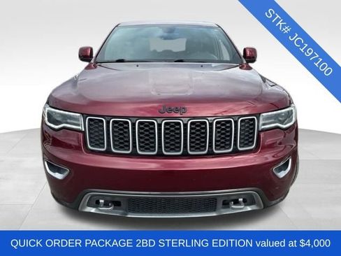 Used 2018 Jeep Grand Cherokee Limited image 2