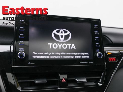 Used 2022 Toyota Camry XSE image 21