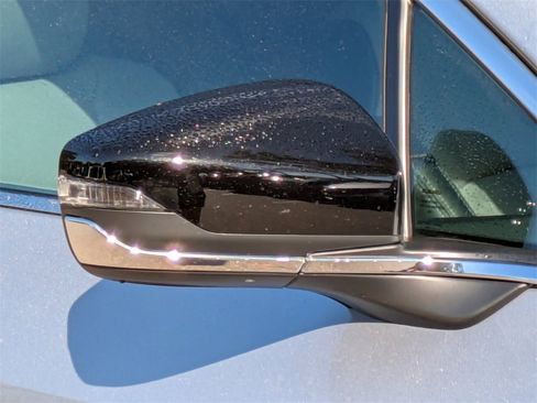 Certified 2025 Subaru Outback Limited w/ Popular Package #2 image 11