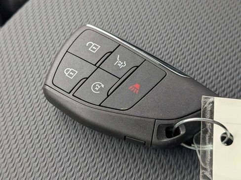 New 2026 Chevrolet Equinox LT w/ Convenience Package II image 32