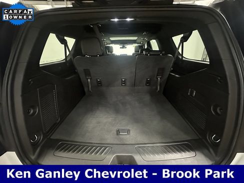 Used 2021 Chevrolet Suburban LT image 18