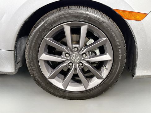 Used 2020 Honda Civic EX image 32