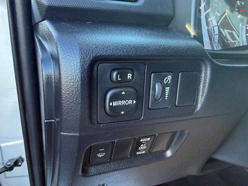 Used 2016 Toyota 4Runner SR5 RWD image 22