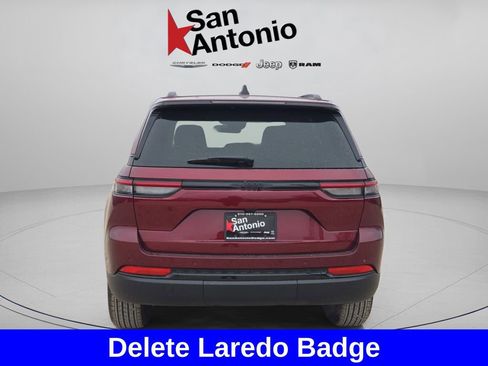 New 2025 Jeep Grand Cherokee Altitude RWD image 7