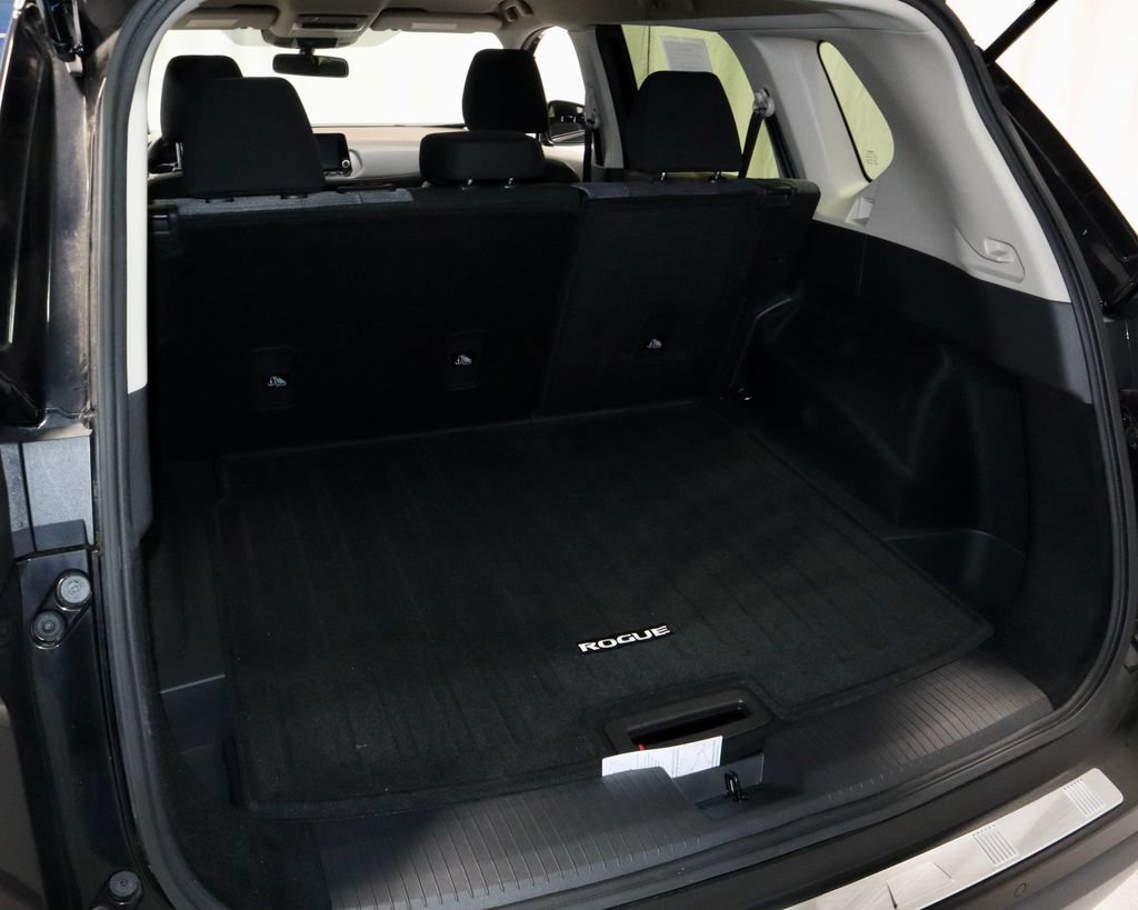 Certified 2023 Nissan Rogue SV AWD/4WD image 12