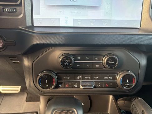 Used 2022 Ford Bronco Raptor image 27