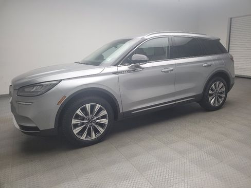 Used 2022 Lincoln Corsair Reserve w/ Elements Package AWD/4WD image 2