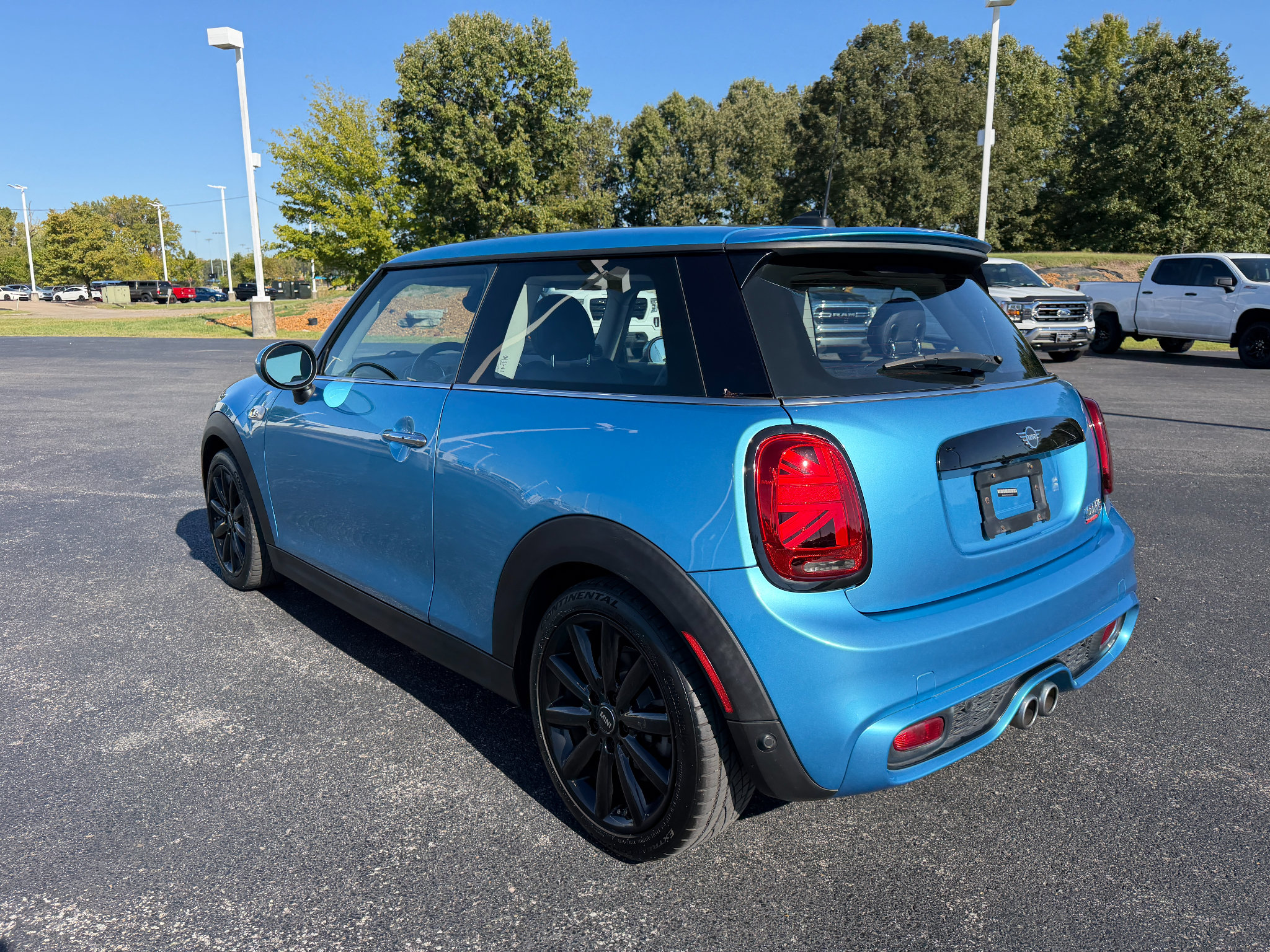 Used 2019 MINI Cooper S FWD image 5