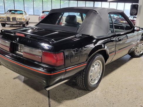 Used 1989 Ford Mustang LX RWD image 33