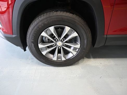 New 2026 Chevrolet Equinox LT FWD image 29
