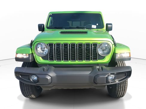 New 2026 Jeep Gladiator Sport image 2