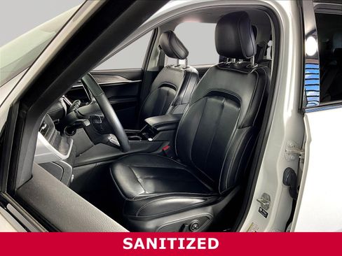 Used 2021 Jeep Grand Cherokee L Limited AWD/4WD image 21