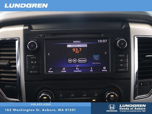 Used 2019 Nissan Titan SV AWD/4WD image 20