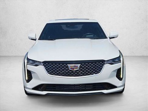 Used 2023 Cadillac CT4 Premium Luxury RWD image 2