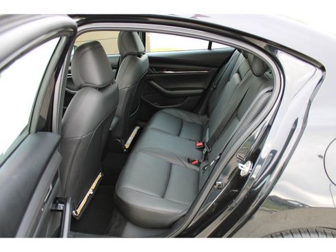 Used 2024 MAZDA MAZDA3 s image 15