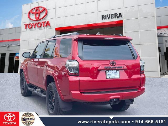 Used 2024 Toyota 4Runner SR5 RWD image 8