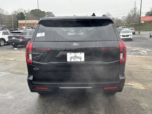 New 2025 Ford Expedition Max Platinum w/ Stealth Appearance Package image 4