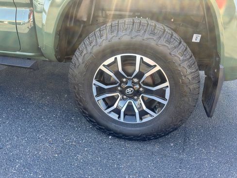 Certified 2021 Toyota Tacoma TRD Sport w/ Technology Package RWD image 26