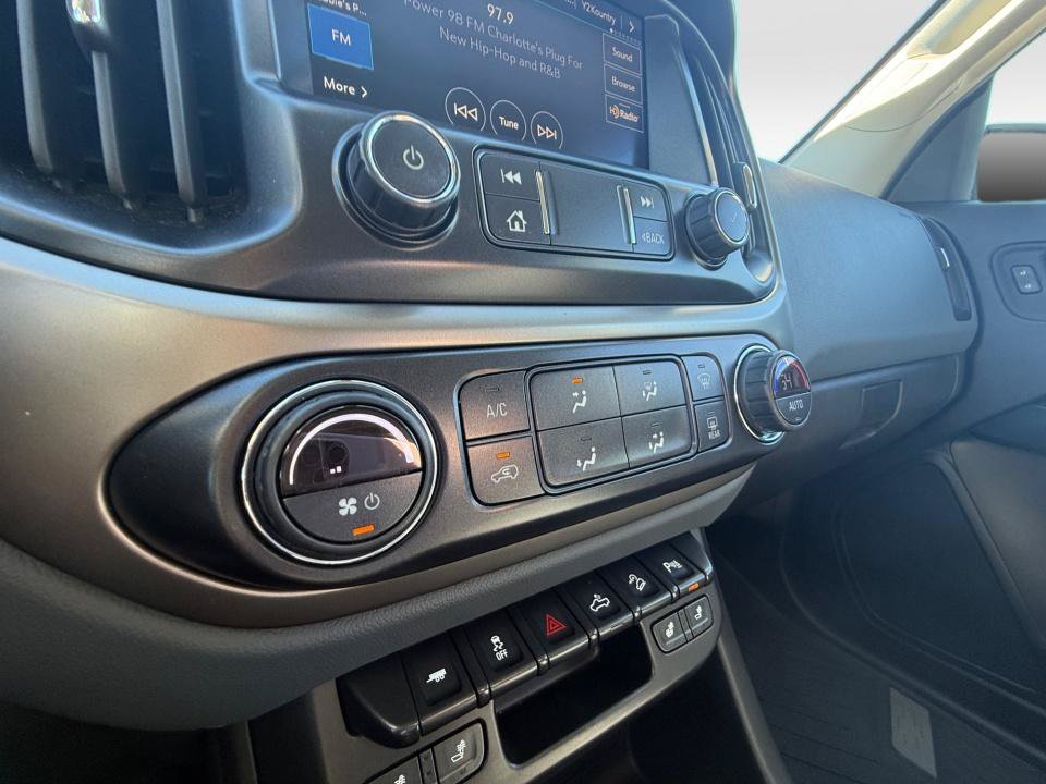 Used 2021 Chevrolet Colorado Z71 AWD/4WD image 22