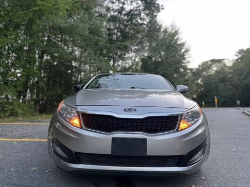 Used 2012 Kia Optima LX w/ Convenience Pkg image 13