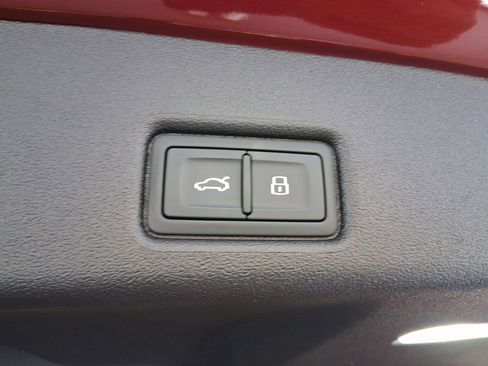 Used 2025 Audi Q5 Premium Plus image 28