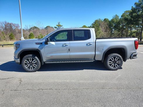 New 2026 GMC Sierra 1500 AT4 w/ AT4 Premium Package AWD/4WD image 2