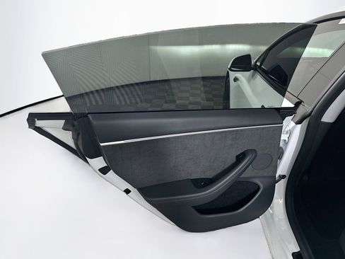 Used 2024 Tesla Model 3 Long Range image 26