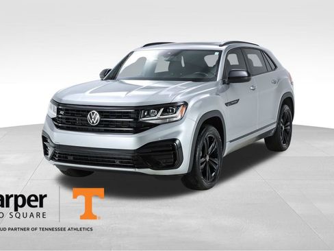 Used 2023 Volkswagen Atlas Cross Sport SEL R-Line AWD/4WD image 1