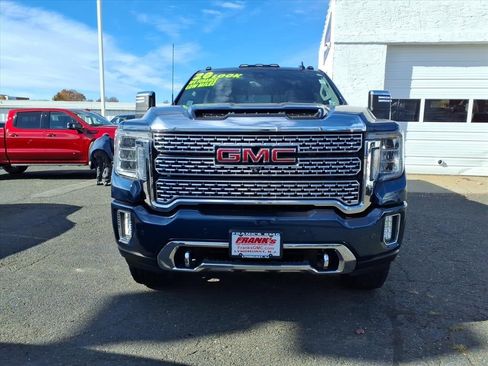Used 2020 GMC Sierra 2500 Denali w/ Denali Ultimate Package image 2