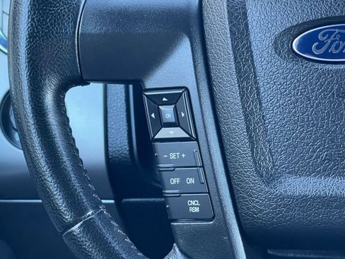 Used 2017 Ford Expedition XLT w/ Equipment Group 202A image 28