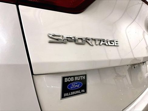 Used 2018 Kia Sportage EX AWD/4WD image 13