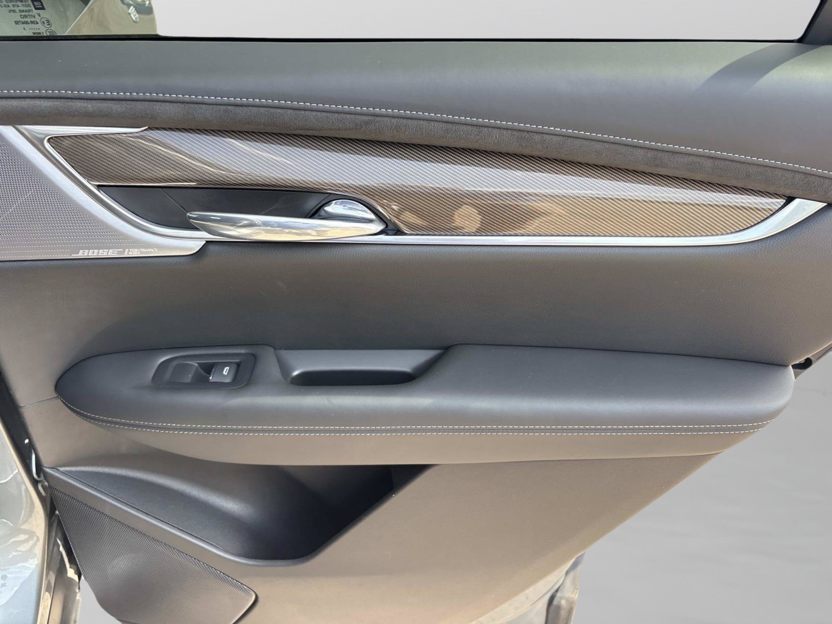 Used 2023 Cadillac XT6 Premium Luxury w/ Platinum Package FWD image 19