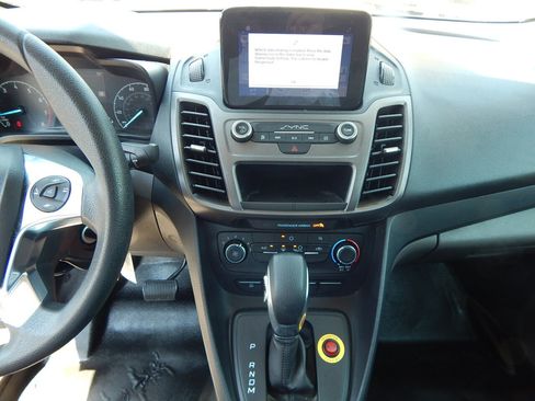 Used 2020 Ford Transit Connect XL FWD image 24