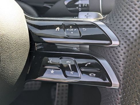 Used 2023 Mercedes-Benz E 450 Cabriolet image 13